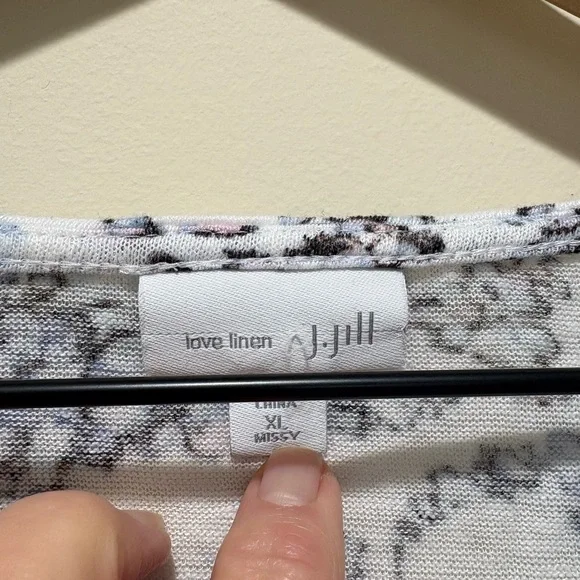 J.Jill Love Linen Missy Women’s Top - Picture 4 of 5